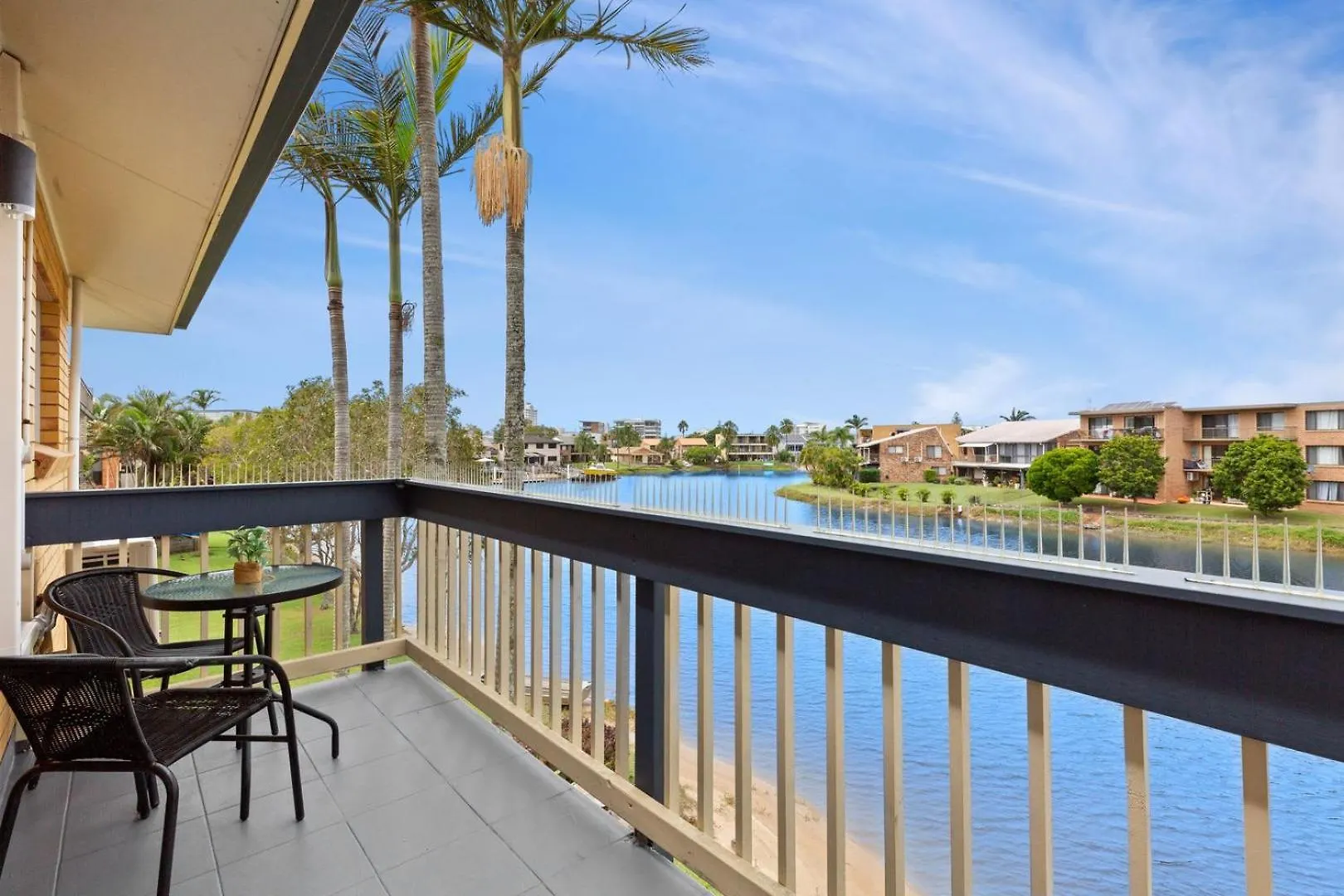 Waterfront Serenity - Steps From Mooloolaba Beach