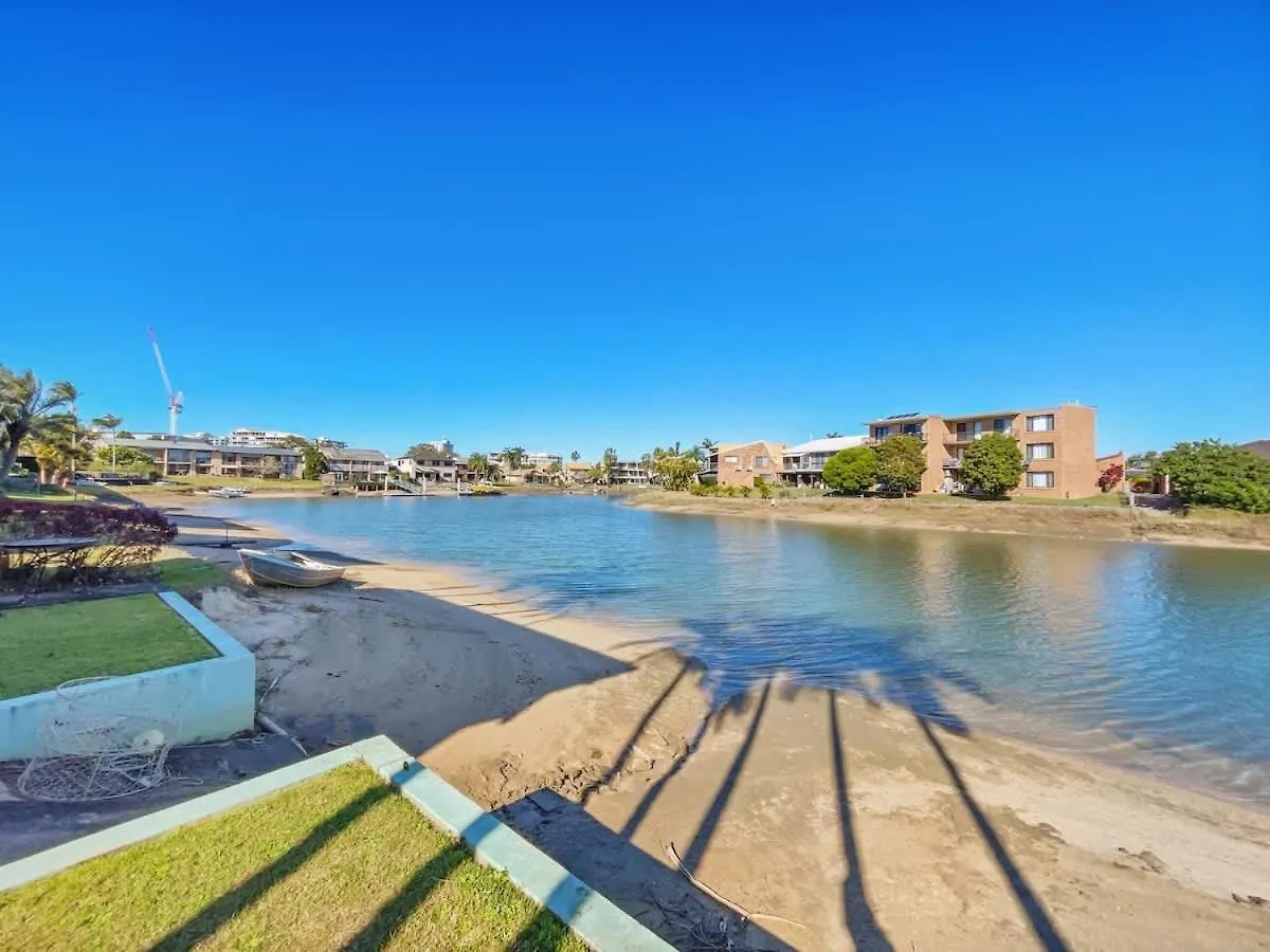아파트 Waterfront Serenity - Steps From Mooloolaba Beach