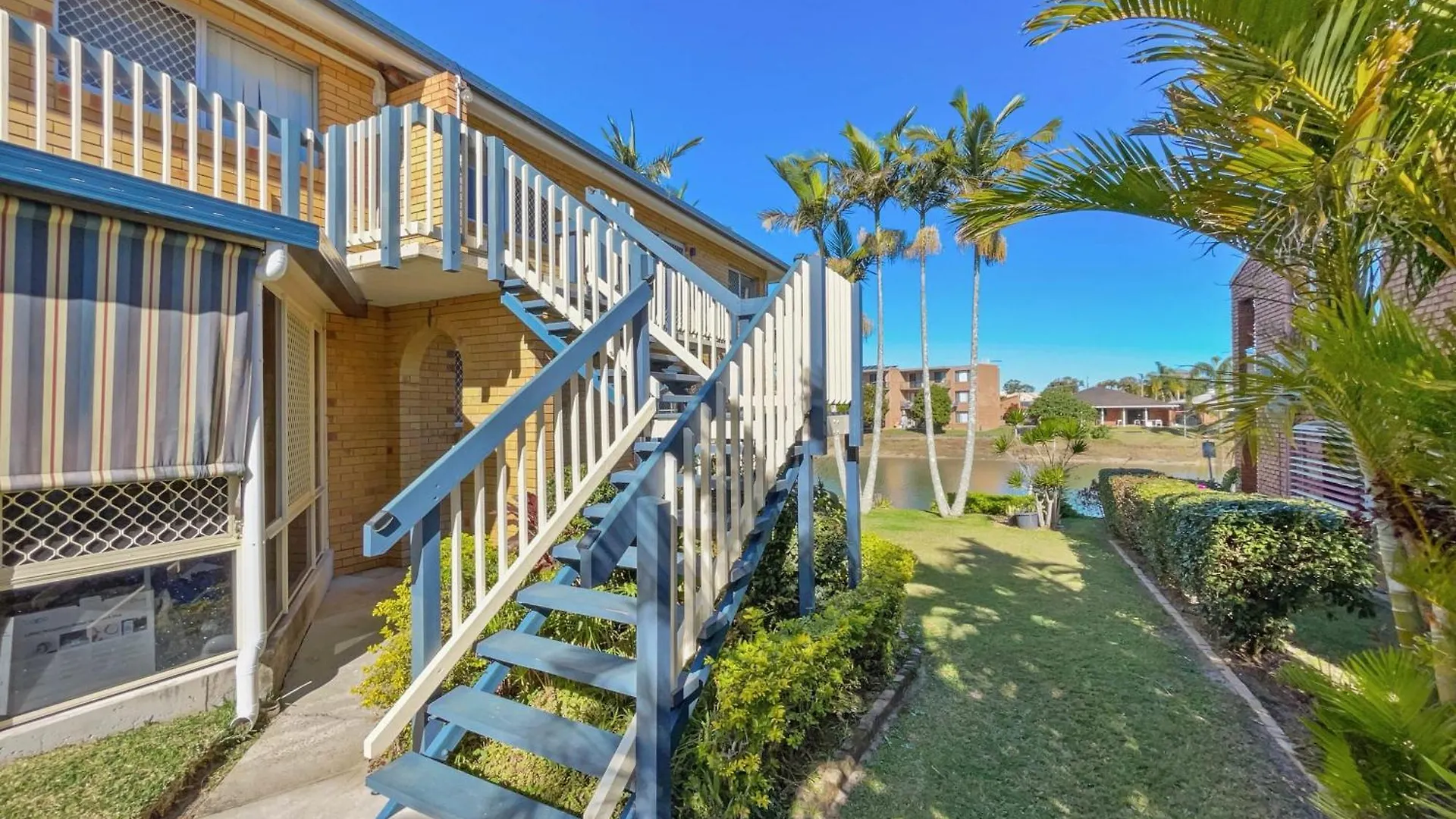 Apartment Waterfront Serenity - Steps From Mooloolaba Beach